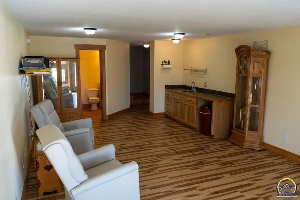 $525,000 | 1922 Northeast 70th Street, Topeka, KS 66617