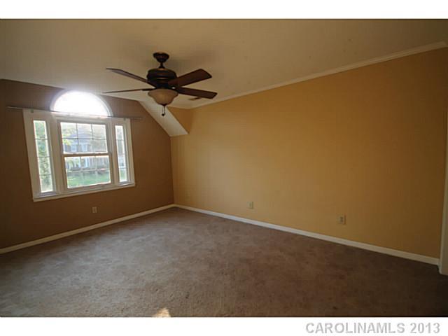 3100 Ivy Creek Road Gastonia, NC 28056 - Photo 8 of 10