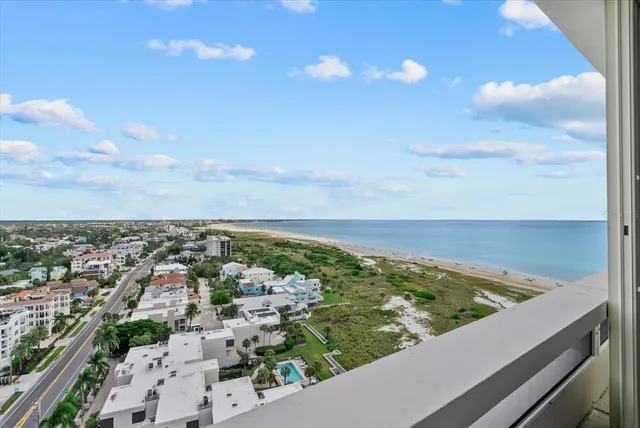 $1,649,000 | 5400 Ocean Boulevard, Unit 1704, Sarasota, FL 34242