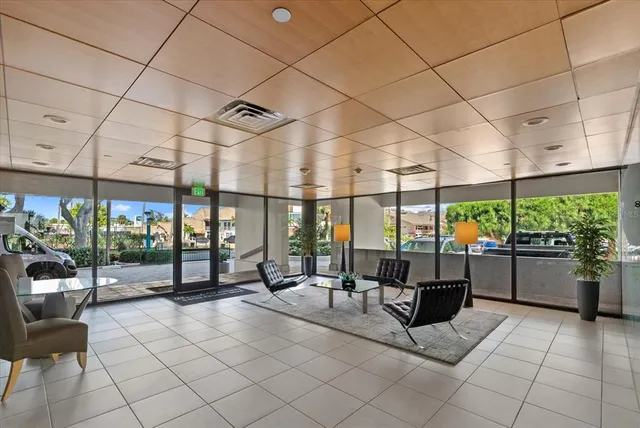 $1,649,000 | 5400 Ocean Boulevard, Unit 1704, Sarasota, FL 34242