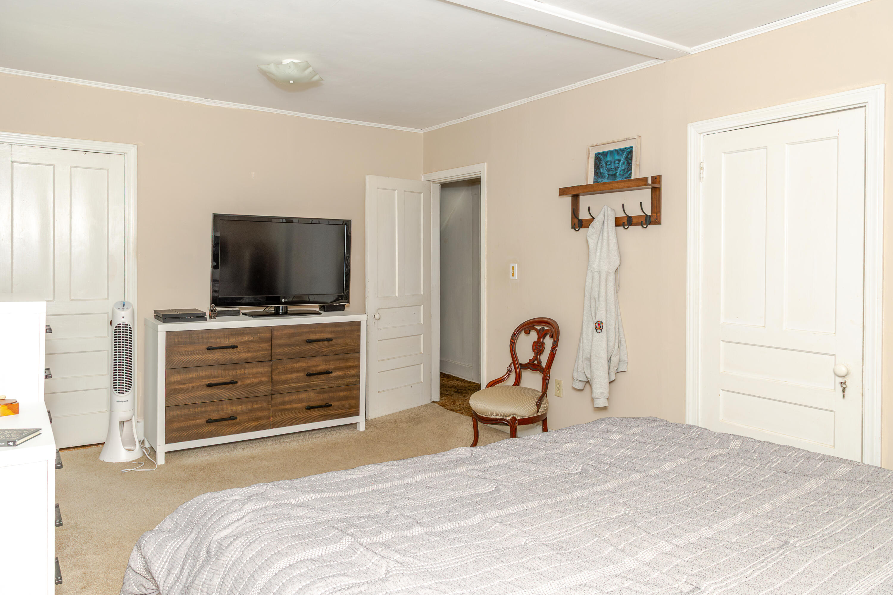 8 Crescent Street Milo, ME 04463 - Photo 20 of 43 Mackenzie Nicole Photography-42