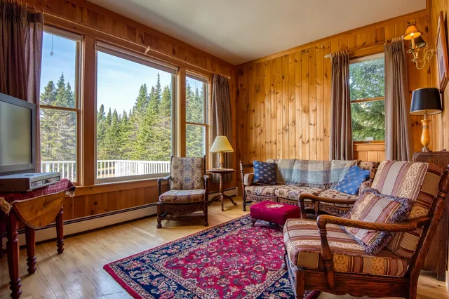 $989,000 | 208 Old County Road, Rangeley, ME 04970