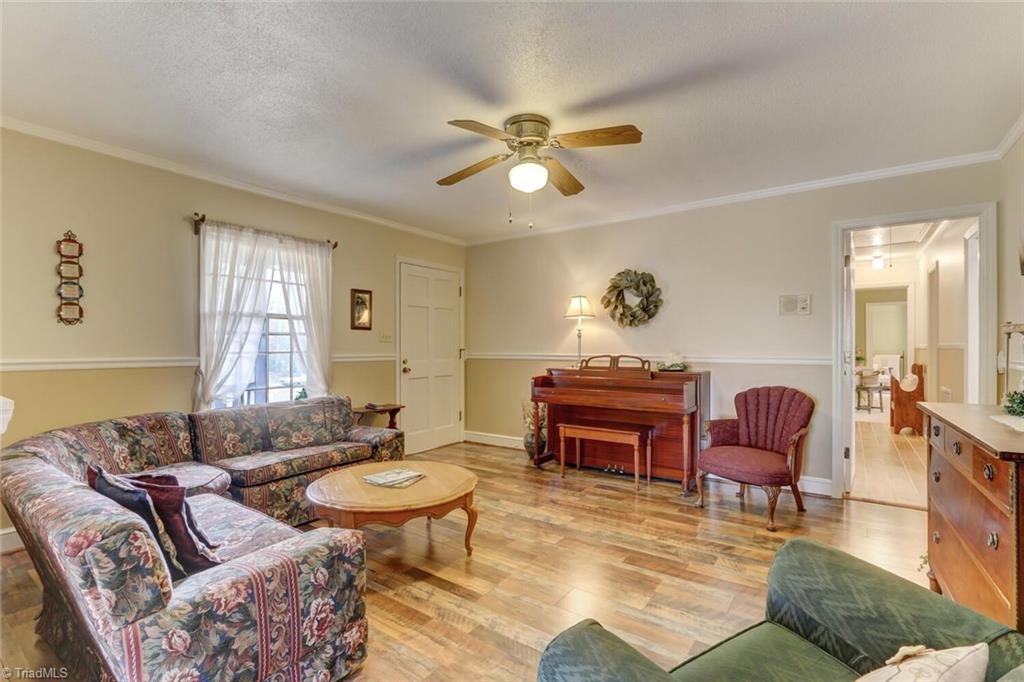 202 Calvary Road Stoneville, NC 27048 - Photo 7 of 33 Gallery Image 7