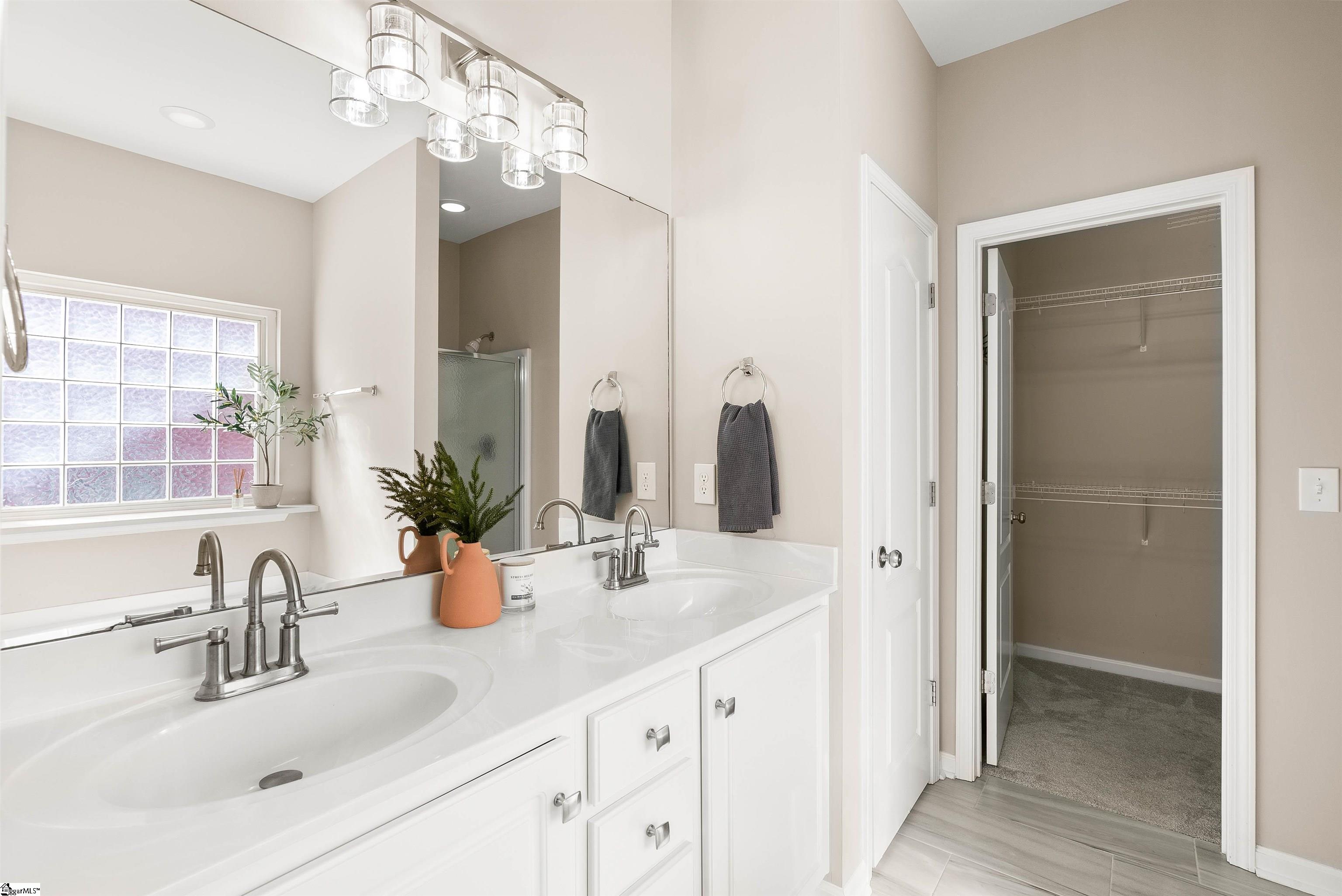 368 Robin Helton Drive Boiling Springs, SC 29316 - Photo 20 of 50