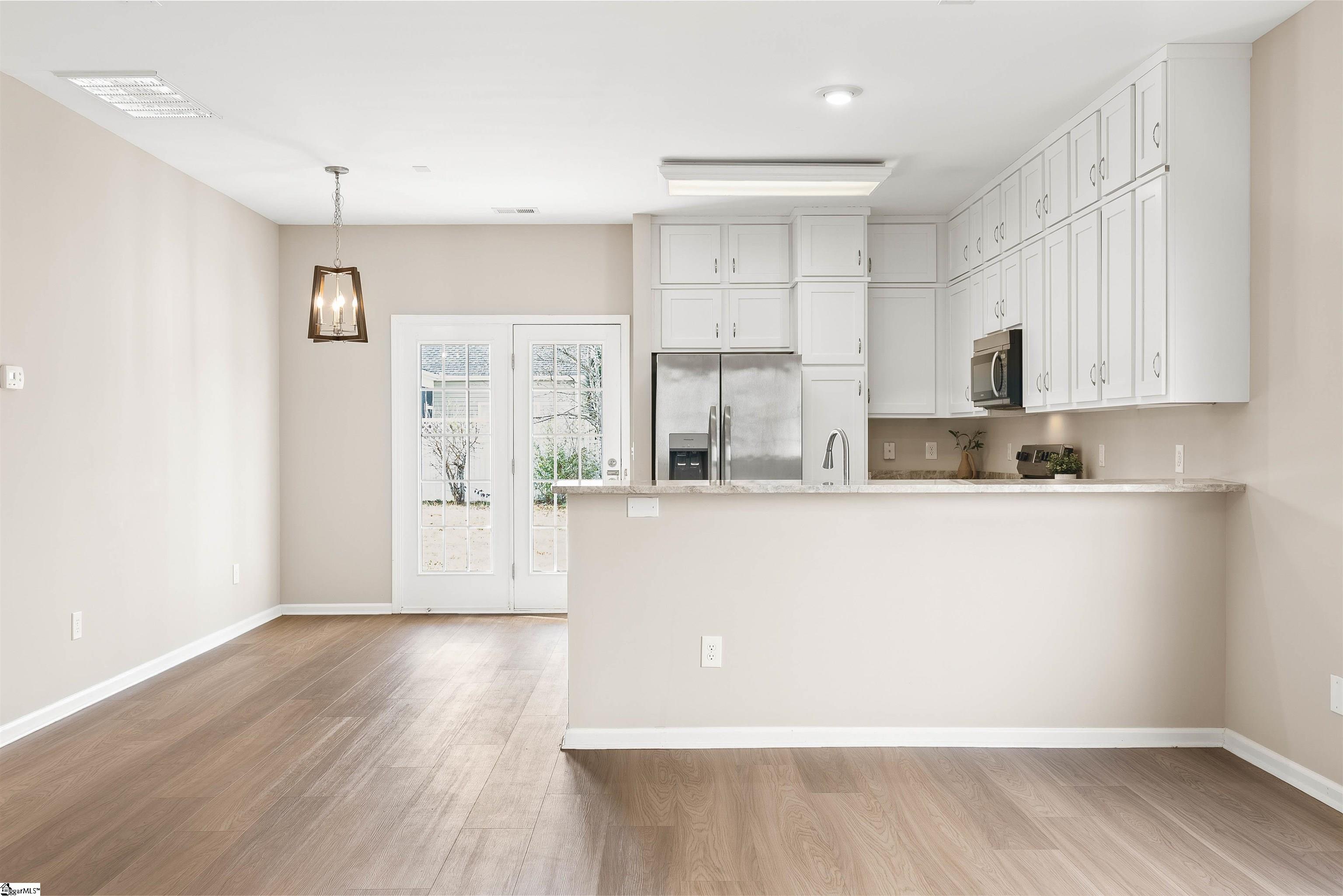 368 Robin Helton Drive Boiling Springs, SC 29316 - Photo 10 of 50