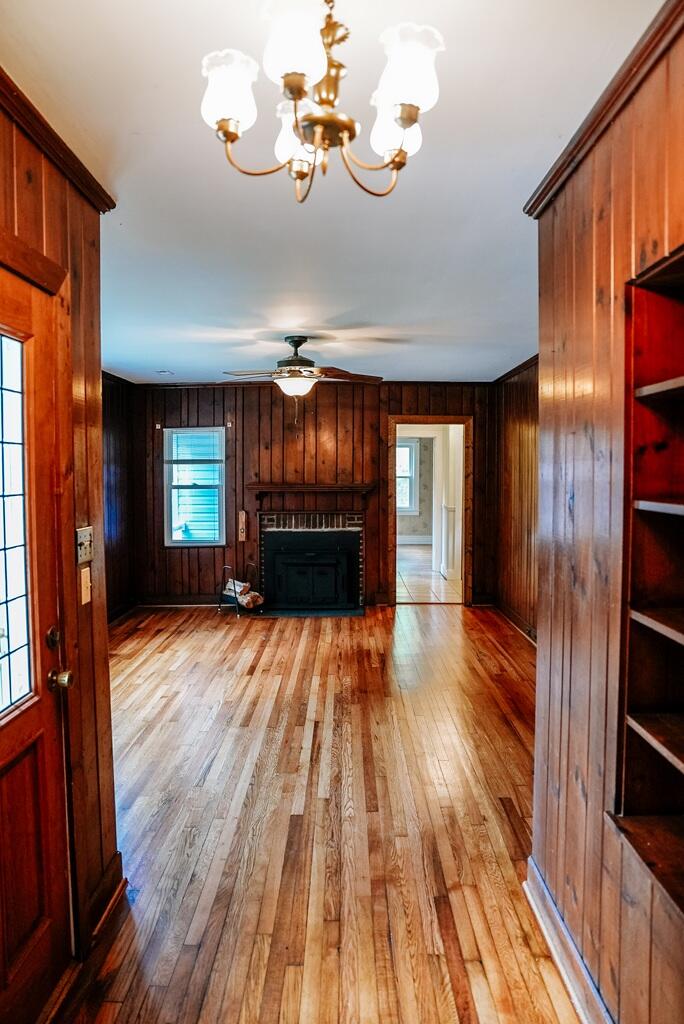 407 Ridgewood Road Bassett, VA 24055 - Photo 11 of 51 DSC02215