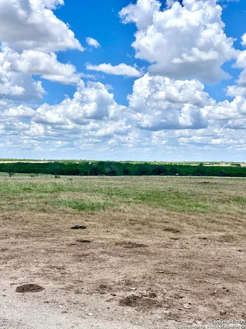 $299,000 | 8268 Fm 1347, Stockdale, TX 78160