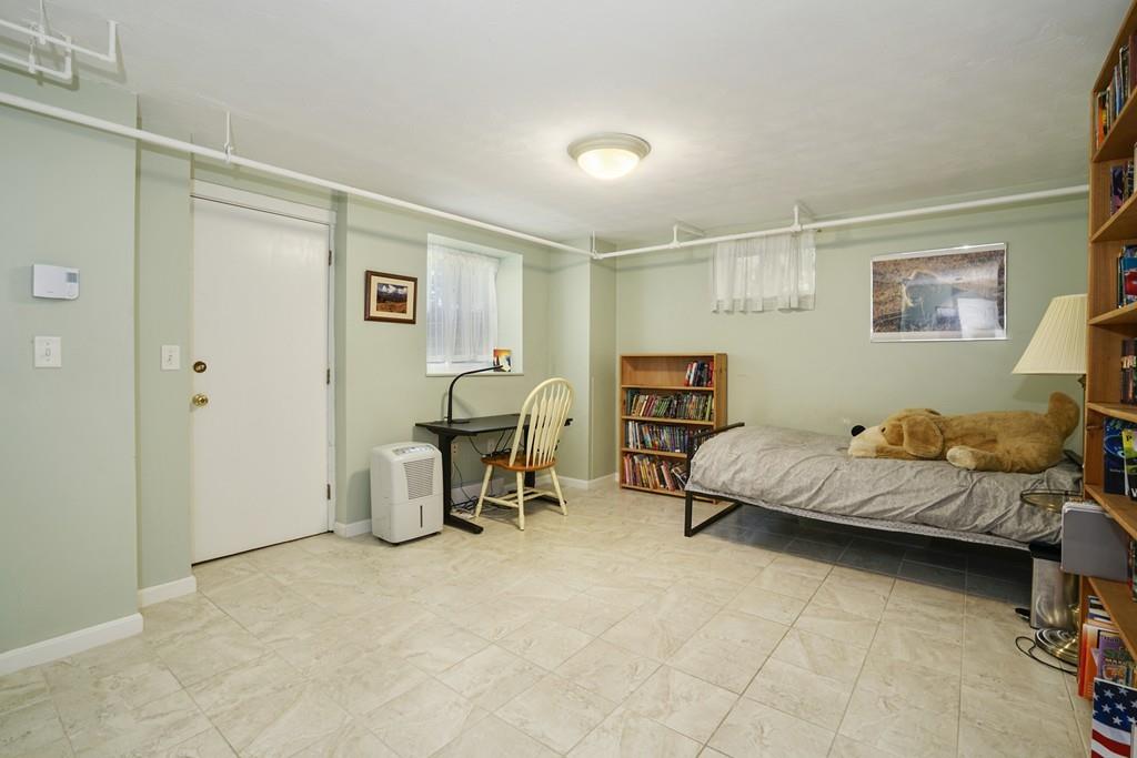 155 Pleasant Street Lexington, MA 02421 - Photo 21 of 32 Gallery Image 21