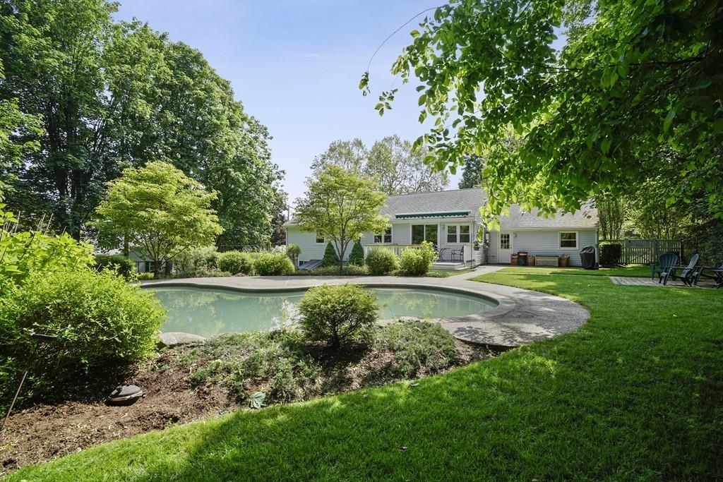 155 Pleasant Street Lexington, MA 02421 - Photo 26 of 32 Gallery Image 26