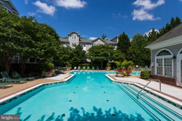 $419,000 | 4506 Superior Square, Unit 4506, Fairfax, VA 22033