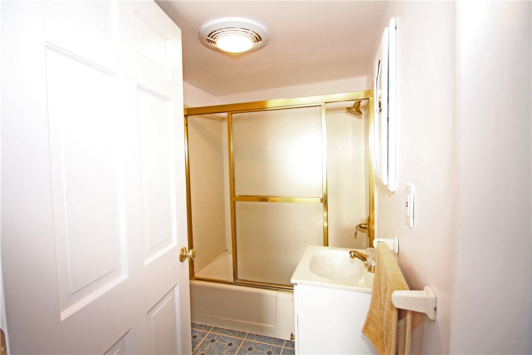 481 Oliphant Lane Middletown, RI 02842 - Photo 44 of 45