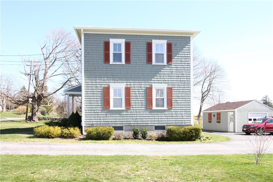 481 Oliphant Lane Middletown, RI 02842 - Photo 8 of 45