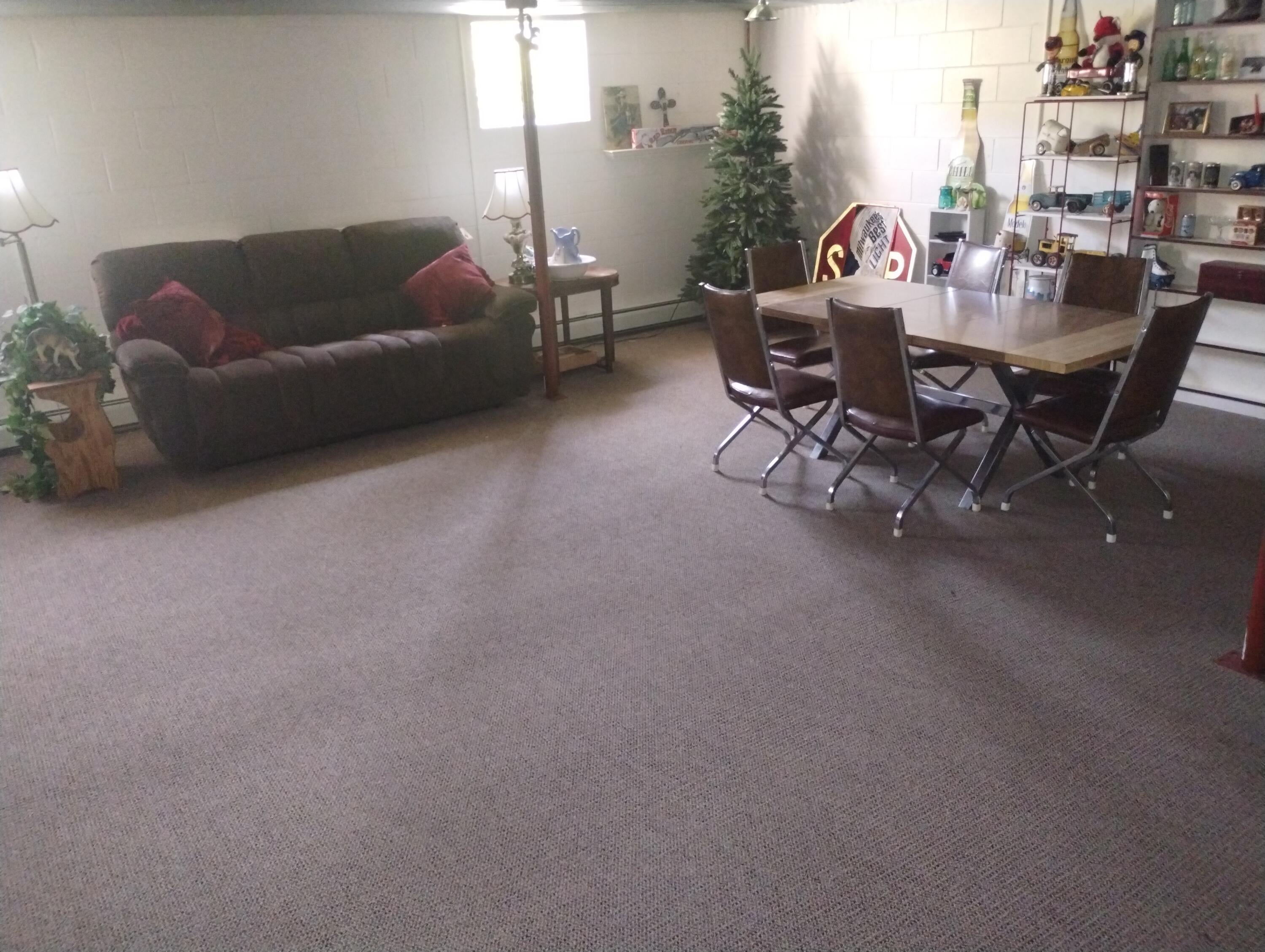 9901 Bolton Road Posen, MI 49776 - Photo 52 of 60 Family room