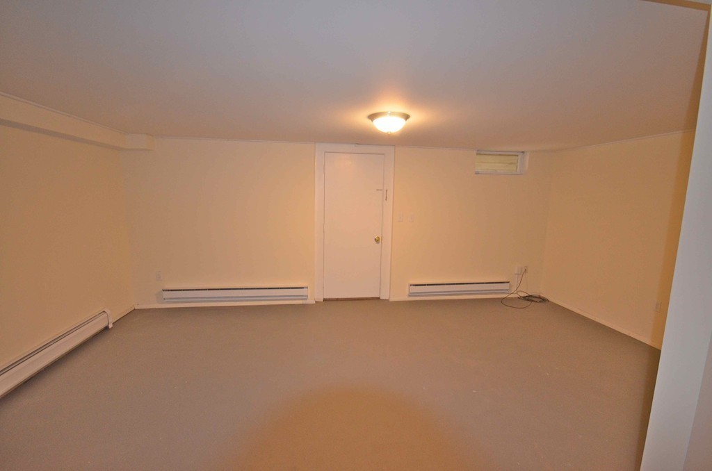 9 Sutton Court, Unit 9 Amherst, MA 01002 - Photo 16 of 20 Gallery Image 16