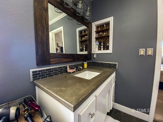 520 Sydnor Avenue Ridgecrest, CA 93555 - Photo 32 of 49