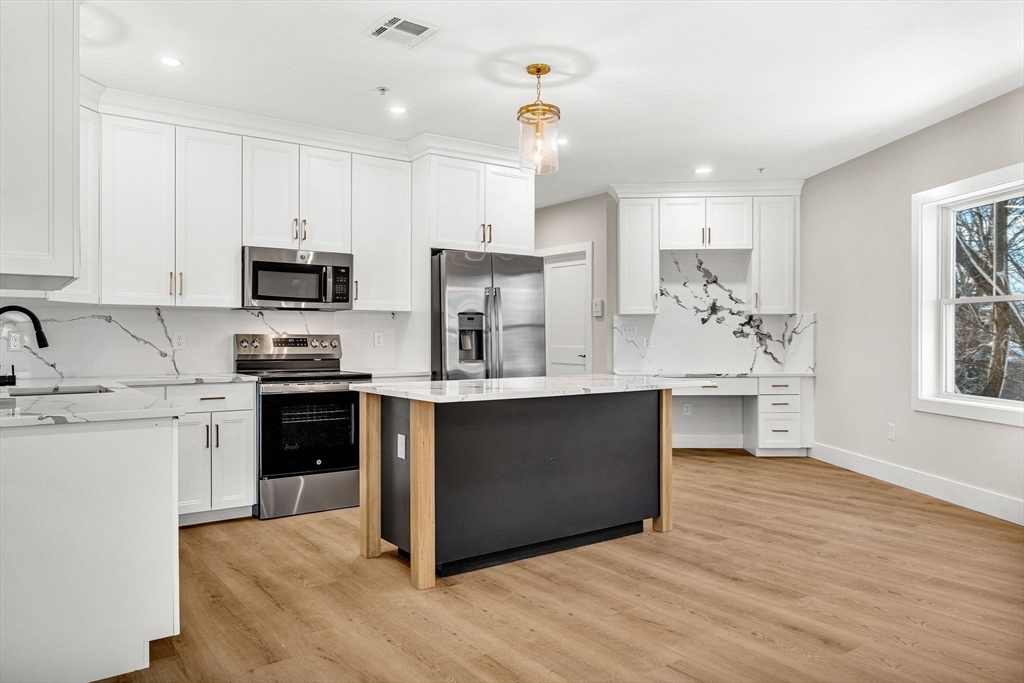 441 Washington Street, Unit 301 Dedham, MA 02026 - Photo 17 of 29