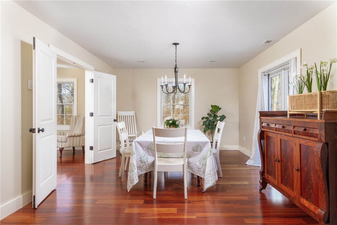750 Gilbert Stuart Road North Kingstown, RI 02874 - Photo 14 of 44 Dining Room