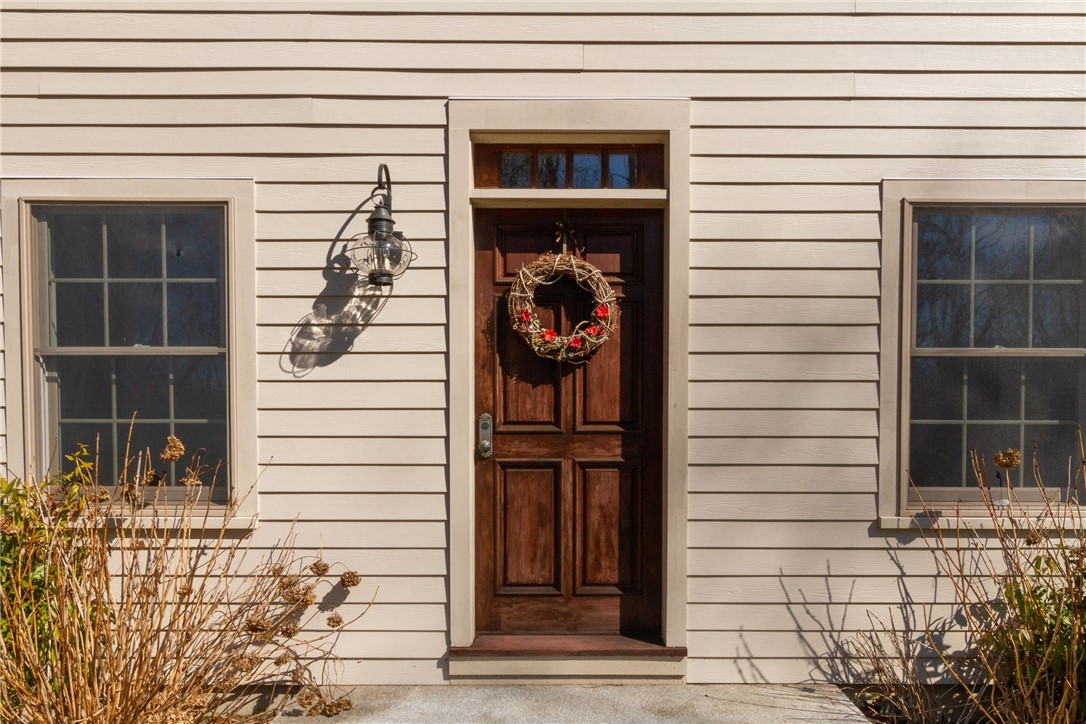 750 Gilbert Stuart Road North Kingstown, RI 02874 - Photo 37 of 44 Exterior Front Door