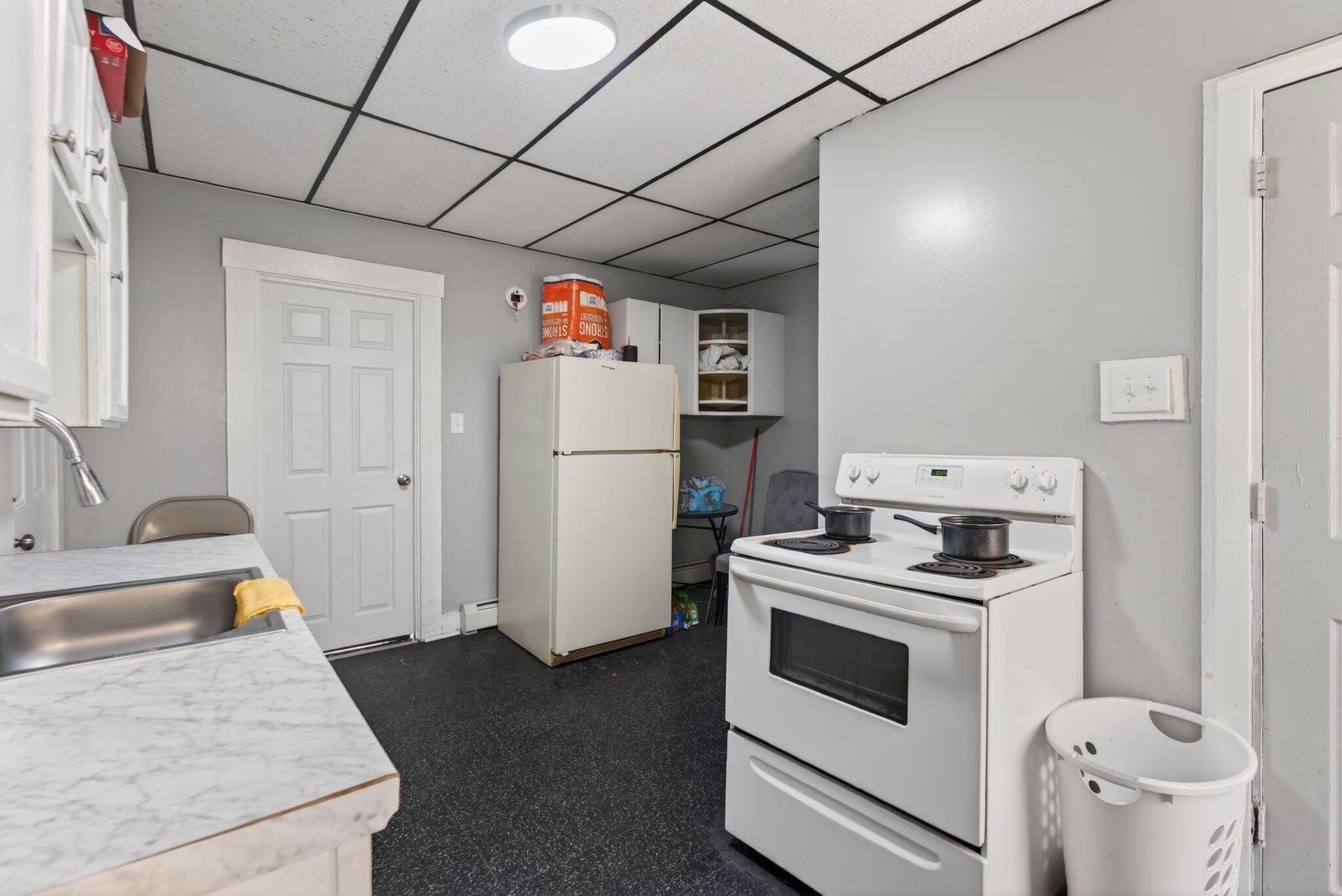 153 Pine Street Lewiston, ME 04240 - Photo 26 of 38 Unit 1 Kitchen