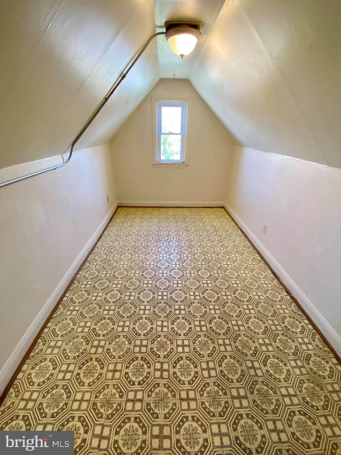 4003 Ridgecroft Road, Unit 2 Baltimore, MD 21206 - Photo 2 of 8