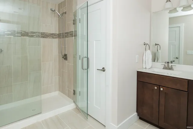 $499,900 | 1256 East Zinnia Drive, Bloomington, IN 47401