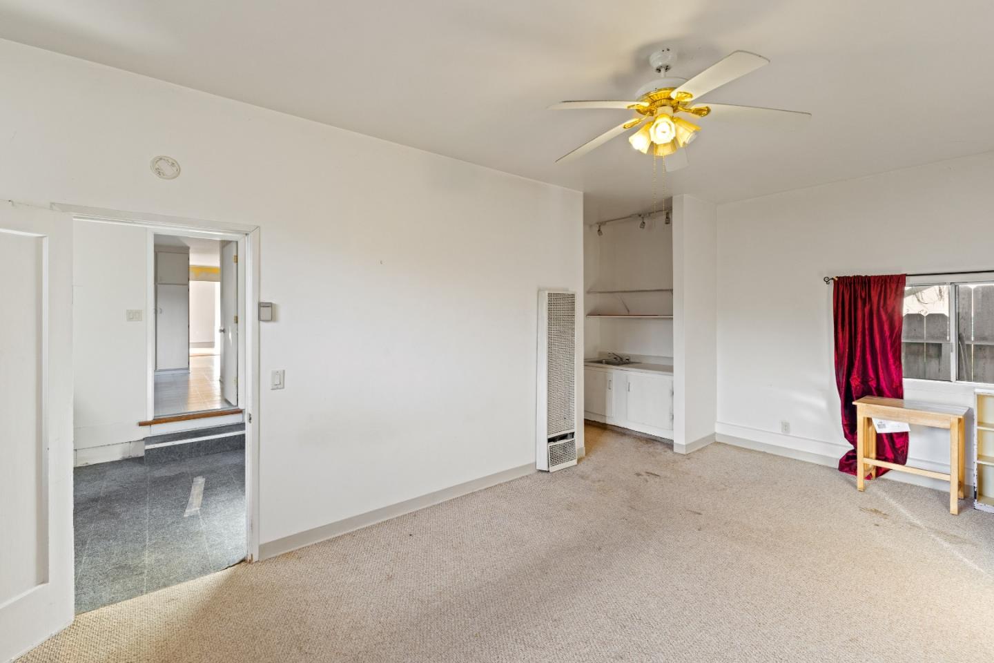 821 Cedar Street Pacific Grove, CA 93950 - Photo 14 of 25