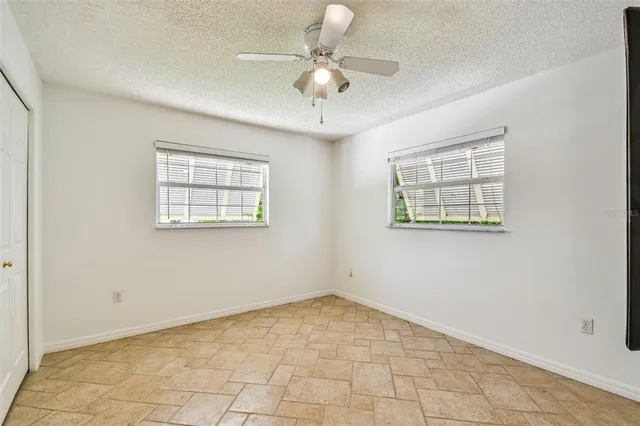 $1,075,000 | 10104 Sandpiper Road East, Bradenton, FL 34209