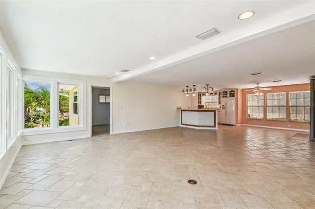 $1,075,000 | 10104 Sandpiper Road East, Bradenton, FL 34209