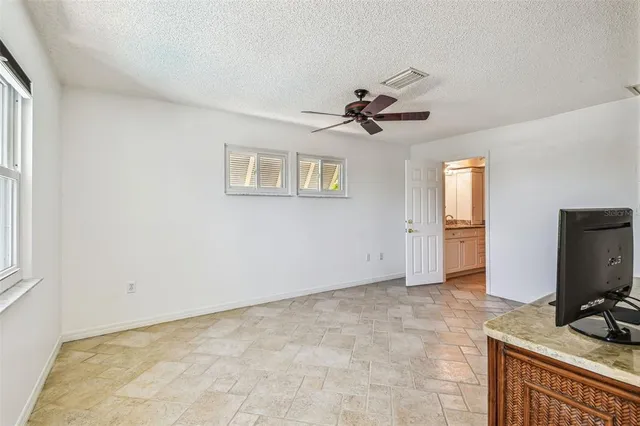 $1,075,000 | 10104 Sandpiper Road East, Bradenton, FL 34209