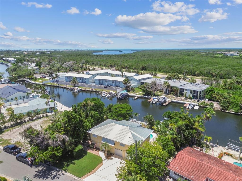 10104 Sandpiper Road East Bradenton, FL 34209 - Photo 79 of 83