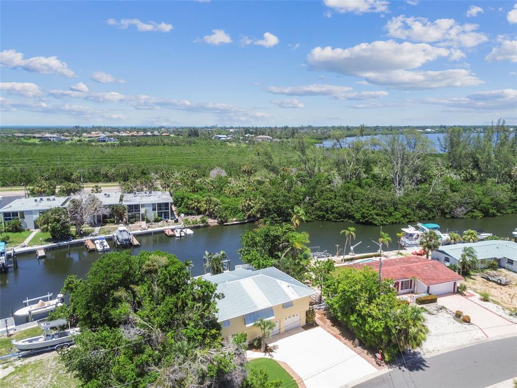 10104 Sandpiper Road East Bradenton, FL 34209 - Photo 81 of 83