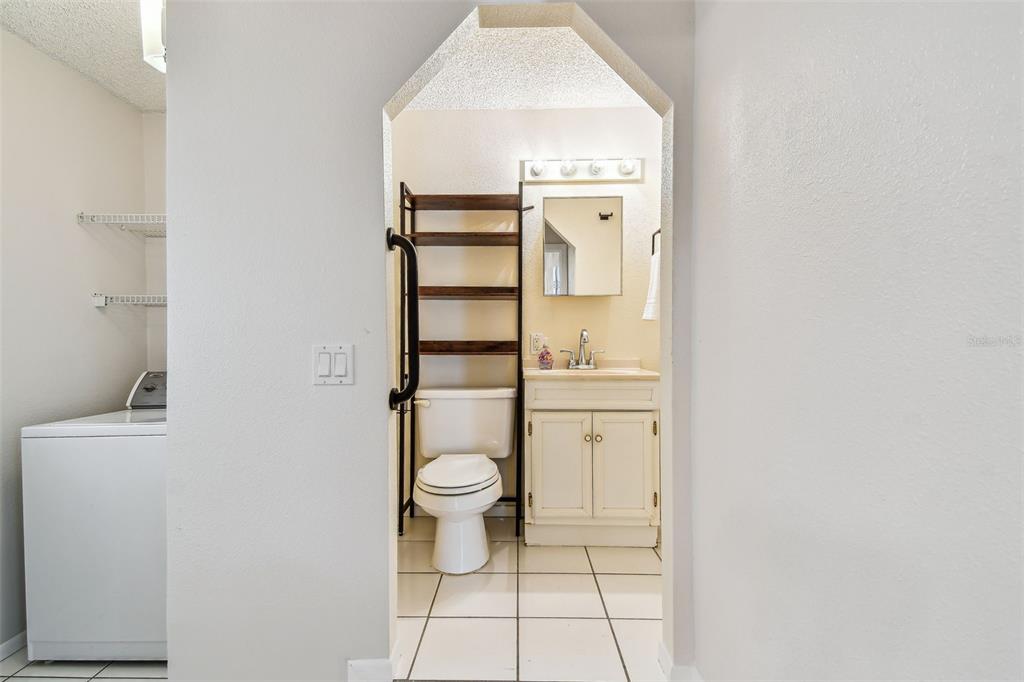 10104 Sandpiper Road East Bradenton, FL 34209 - Photo 10 of 83