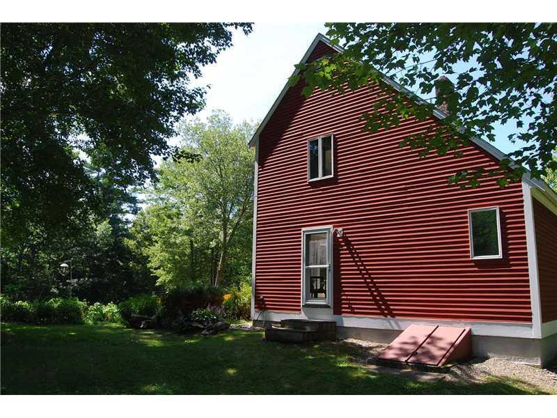 129 North Newcastle Road Newcastle, ME 04553 - Photo 4 of 35 Exterior Back.