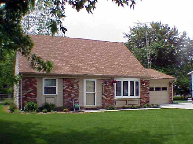 8213 West Pleasant Road Yorktown, IN 47396 - Photo 1 of 1 Gallery Image 1