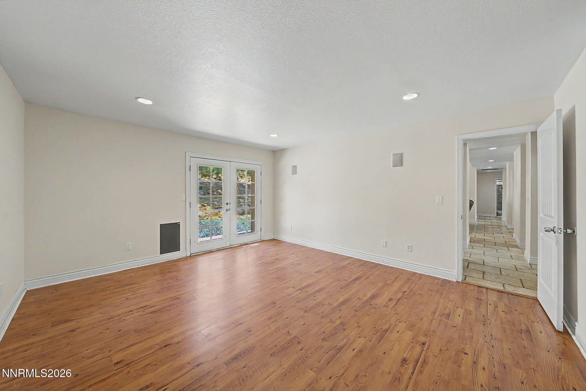 340 Cliff View Court Reno, NV 89523 - Photo 19 of 59 25-DSC06089-Edit