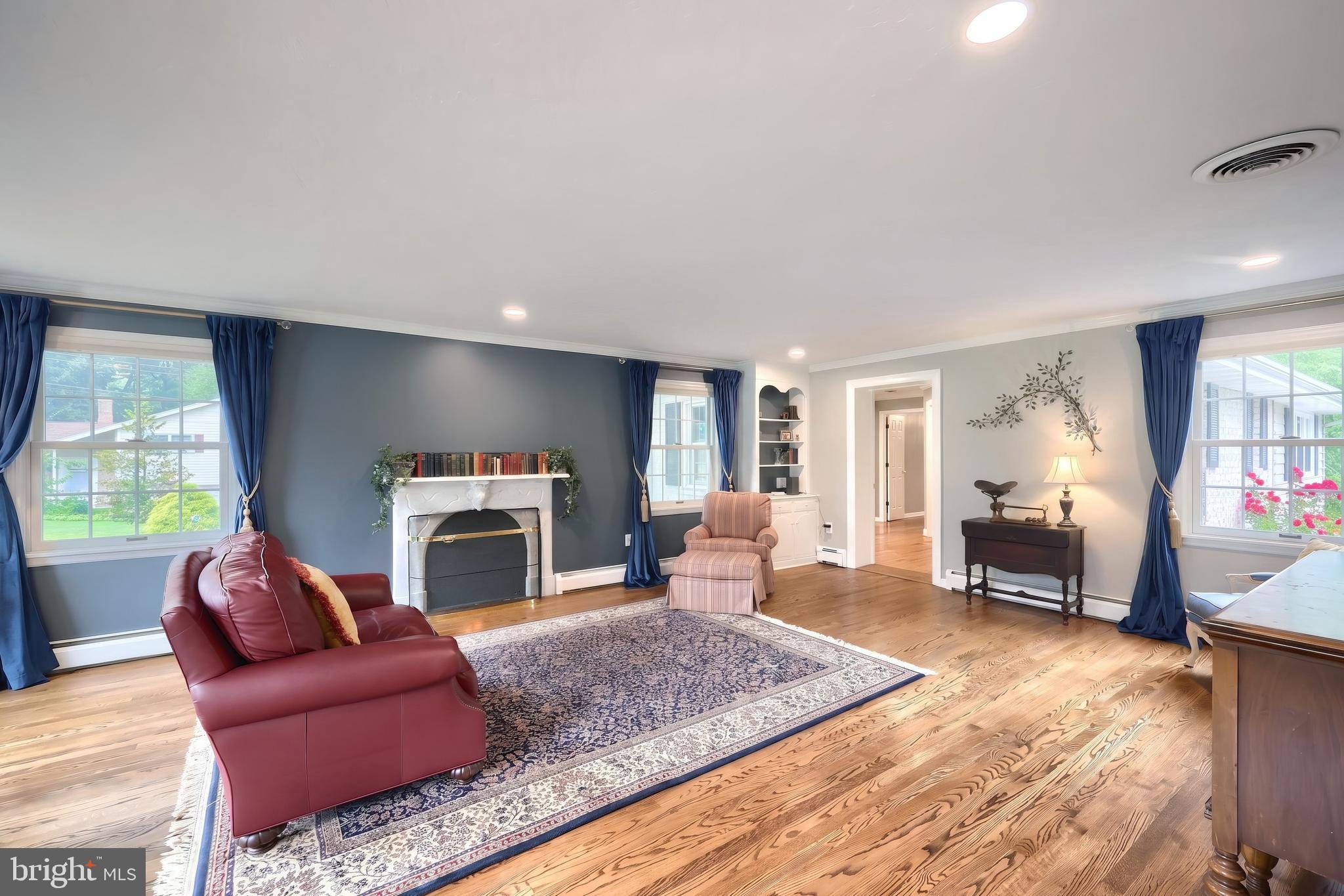 701 Hoffman Road York, PA 17403 - Photo 8 of 75 Gallery Image 8