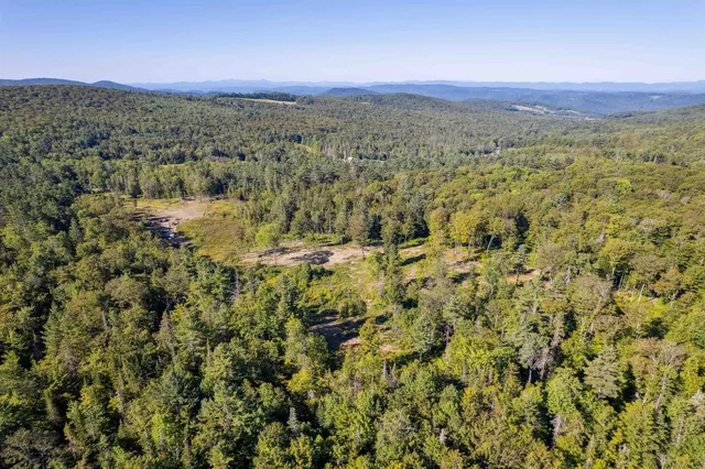 $199,000 | 10310 Highway 113, Vershire, VT 05079