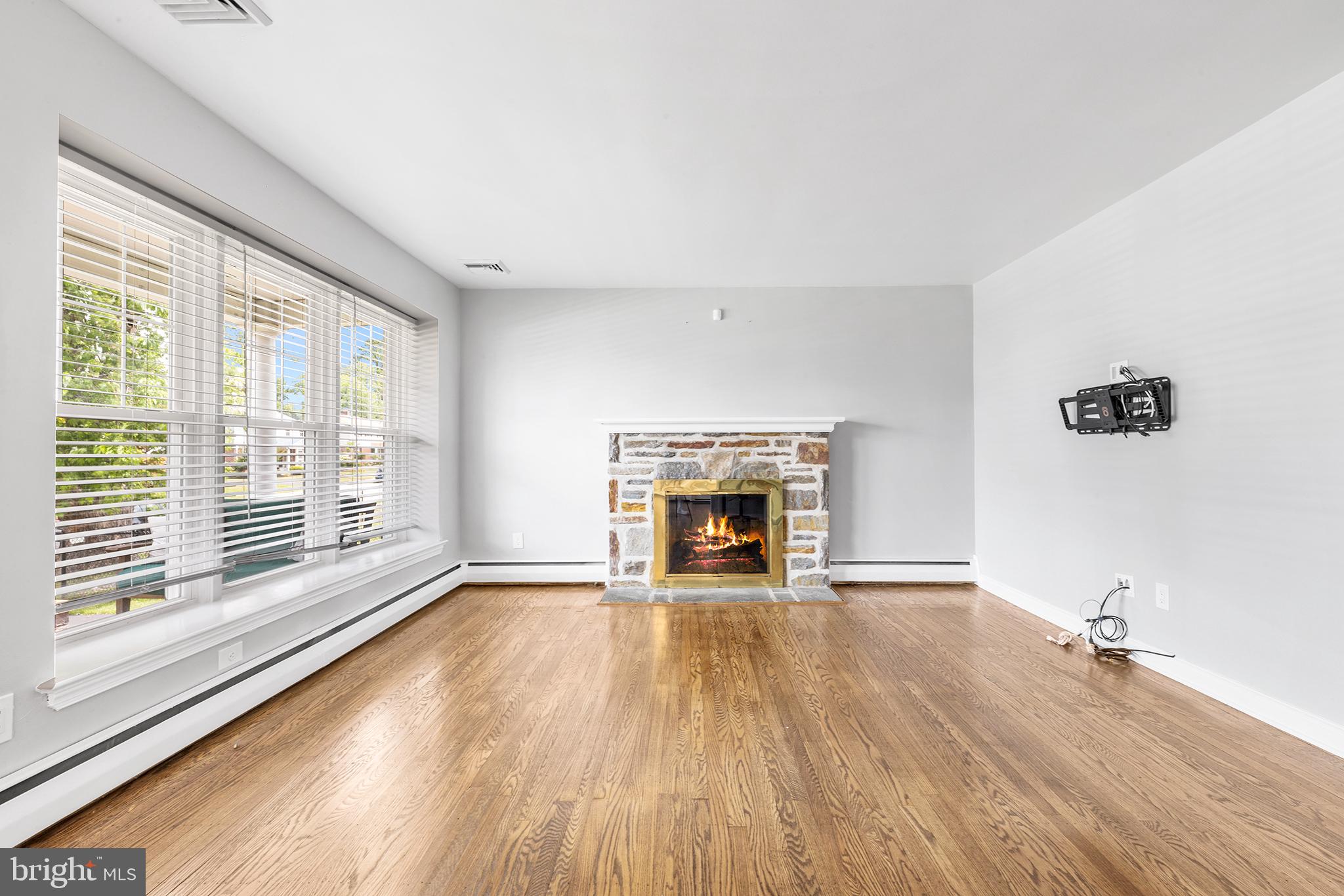 12 McCloskey Road Flourtown, PA 19031 - Photo 6 of 35 Gallery Image 6