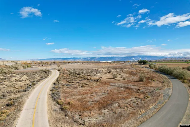 $175,000 | 310 Hwy Lovell Wy, Lovell, WY 82431