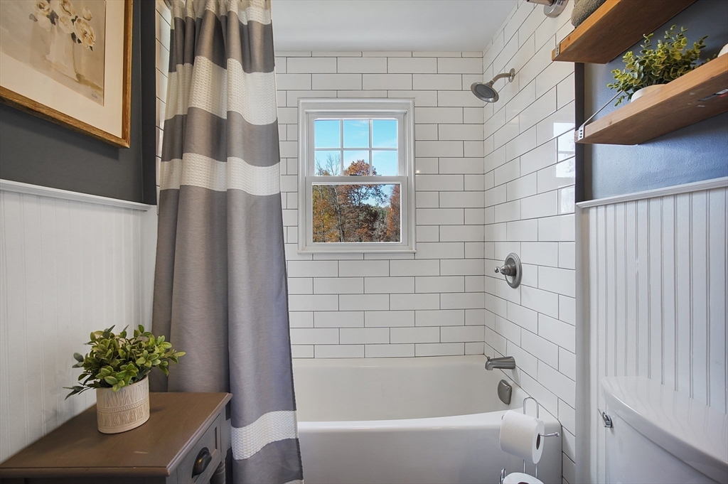 2112 Baptist Hill Road Palmer, MA 01069 - Photo 20 of 42