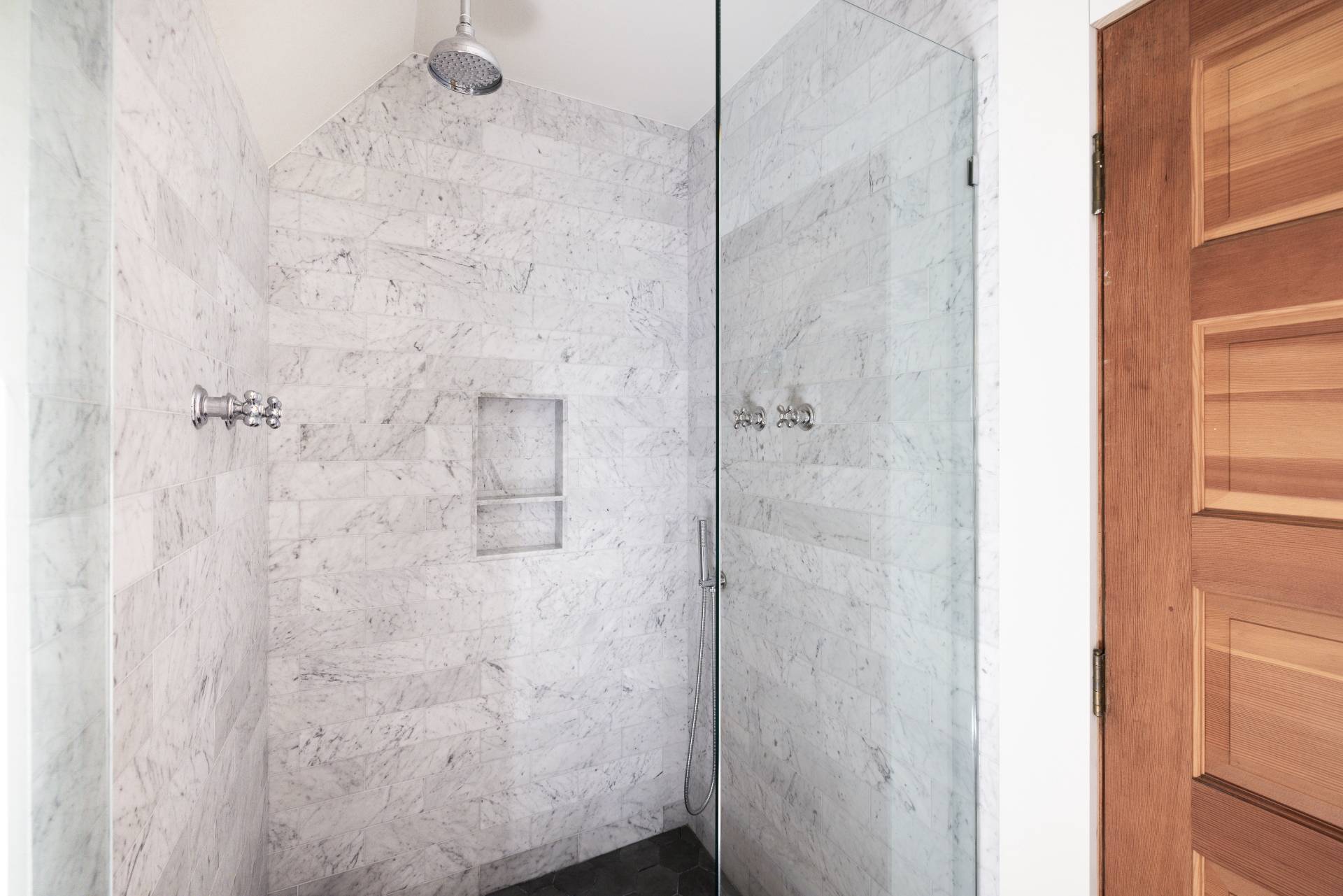 311 Town Line Road Wainscott, NY 11963 - Photo 18 of 34