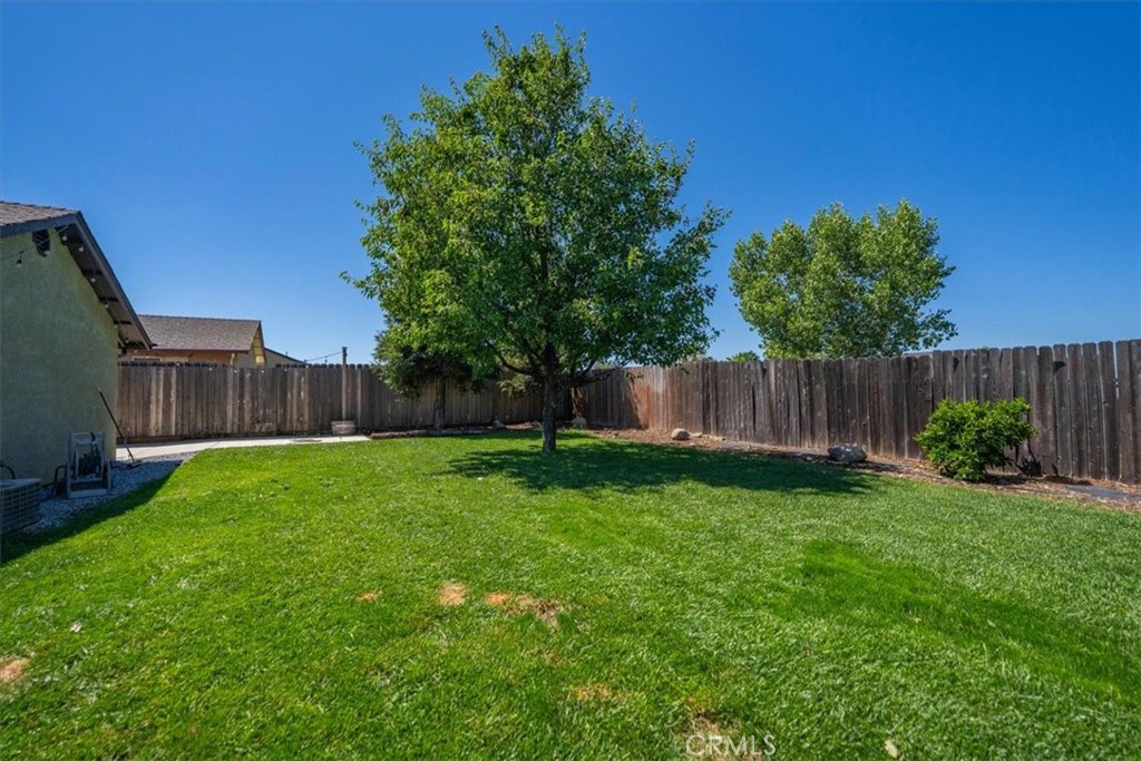 1950 Gentry Way Red Bluff, CA 96080 - Photo 38 of 52