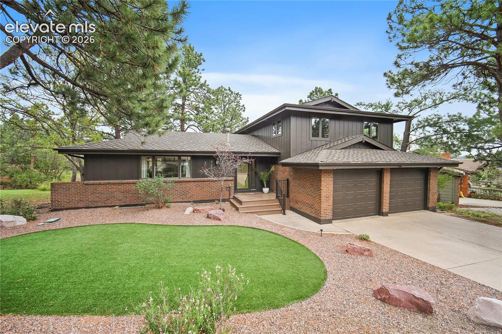 220 Raven Hills Road Colorado Springs, CO 80919 - Photo 3 of 50