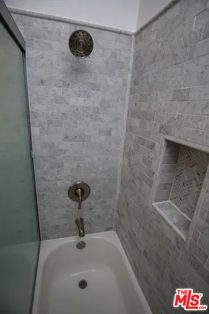 $5,950 | 957 Terrace 49, Los Angeles, CA 90042