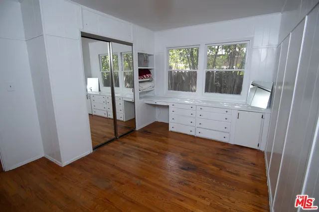 $5,950 | 957 Terrace 49, Los Angeles, CA 90042