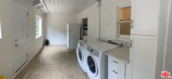 $5,950 | 957 Terrace 49, Los Angeles, CA 90042