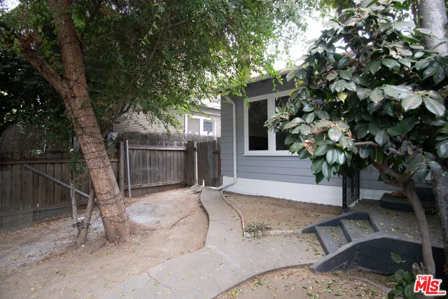 $5,950 | 957 Terrace 49, Los Angeles, CA 90042