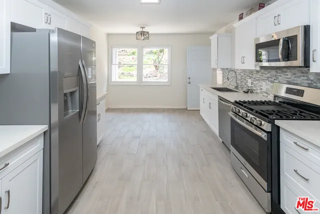 $5,950 | 957 Terrace 49, Los Angeles, CA 90042