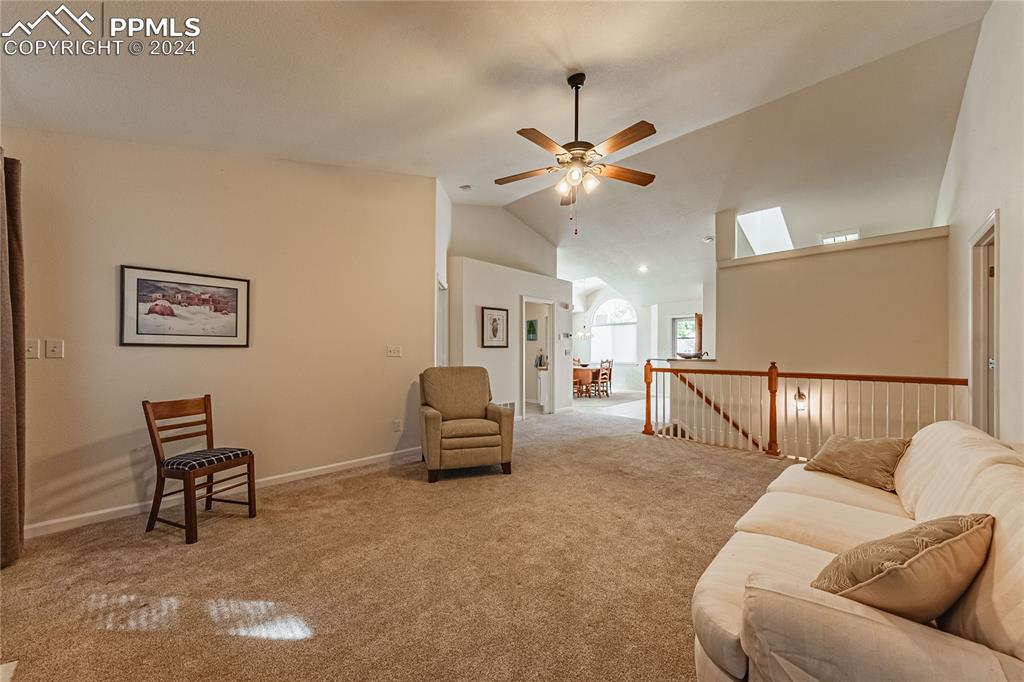 5148 Peak Villa Heights Colorado Springs, CO 80917 - Photo 15 of 45