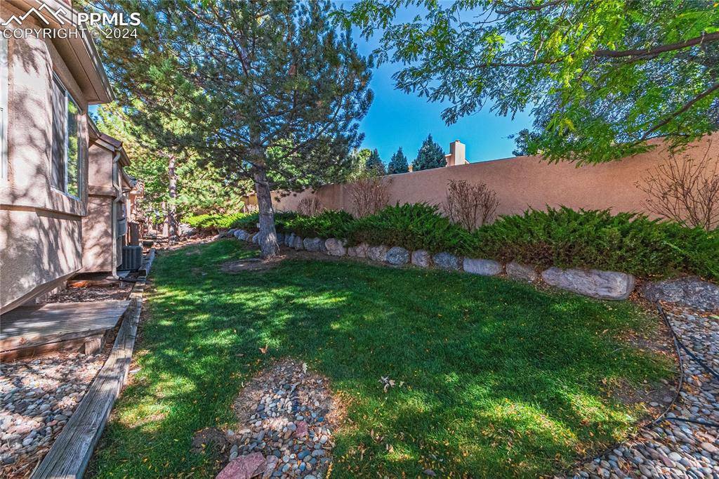 5148 Peak Villa Heights Colorado Springs, CO 80917 - Photo 43 of 45